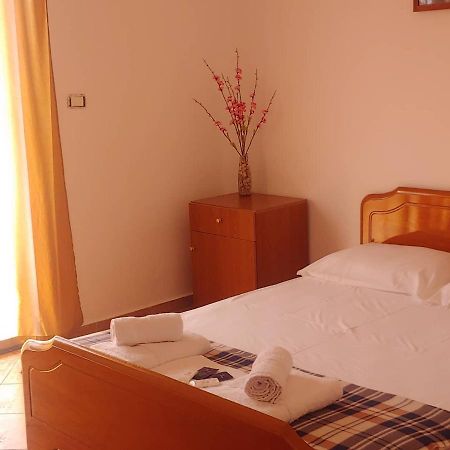 B&B Ksamil Ngoại thất bức ảnh